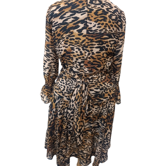 Tahari ASL Women's Long Sleeve Surplice Leopard Print Dress with Tie Waist - Picture 4 of 6